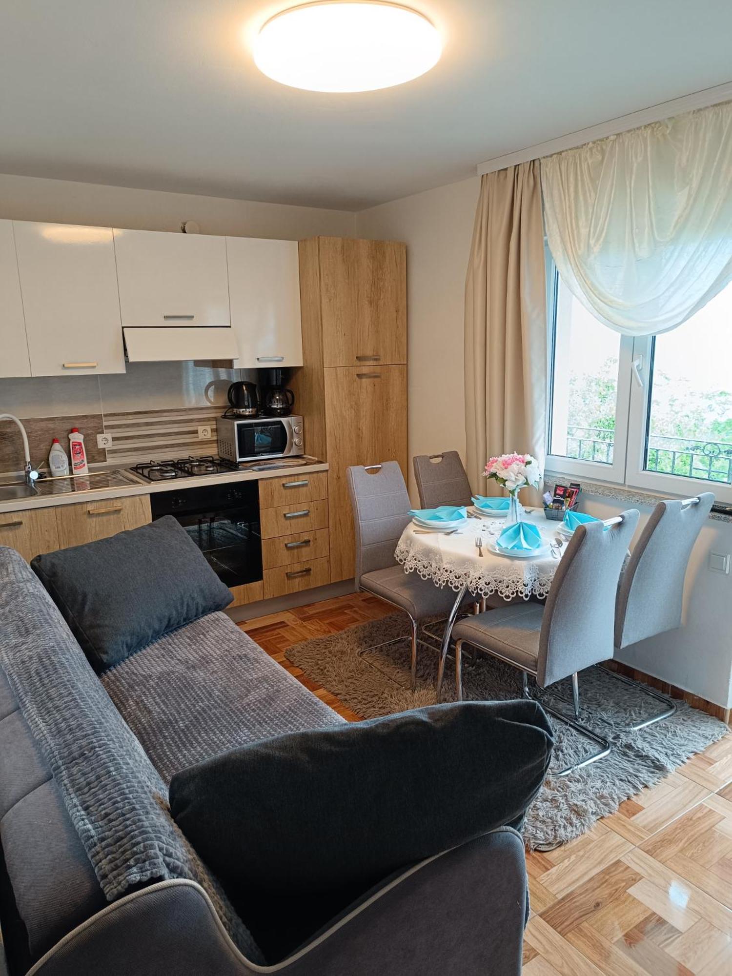 App Tony Apartman Dramalj Kültér fotó